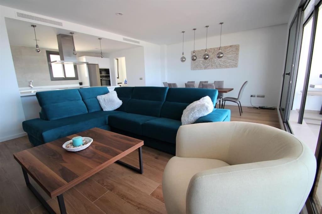 Luxurious Penthouse With Huge Panoramic Terrace Apartman San Roque  Kültér fotó