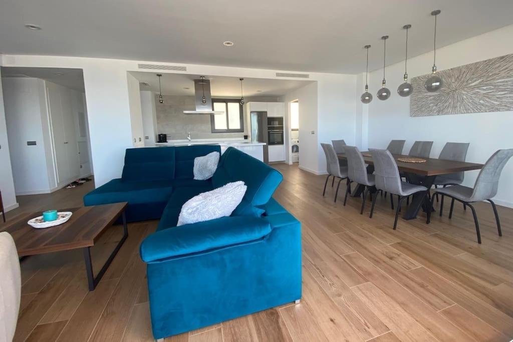 Luxurious Penthouse With Huge Panoramic Terrace Apartman San Roque  Kültér fotó