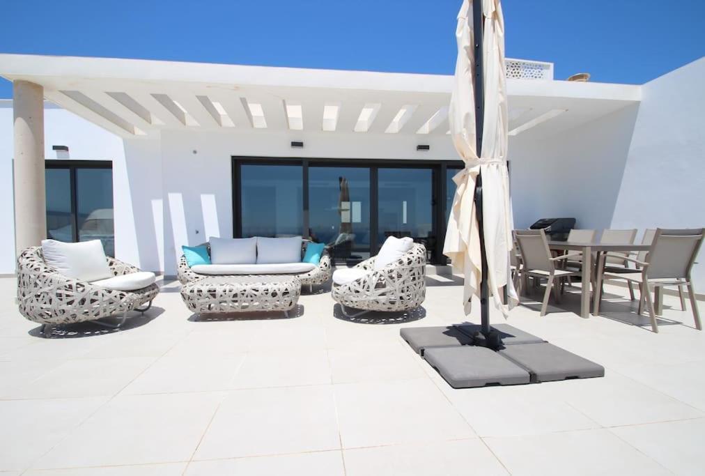 Luxurious Penthouse With Huge Panoramic Terrace Apartman San Roque  Kültér fotó